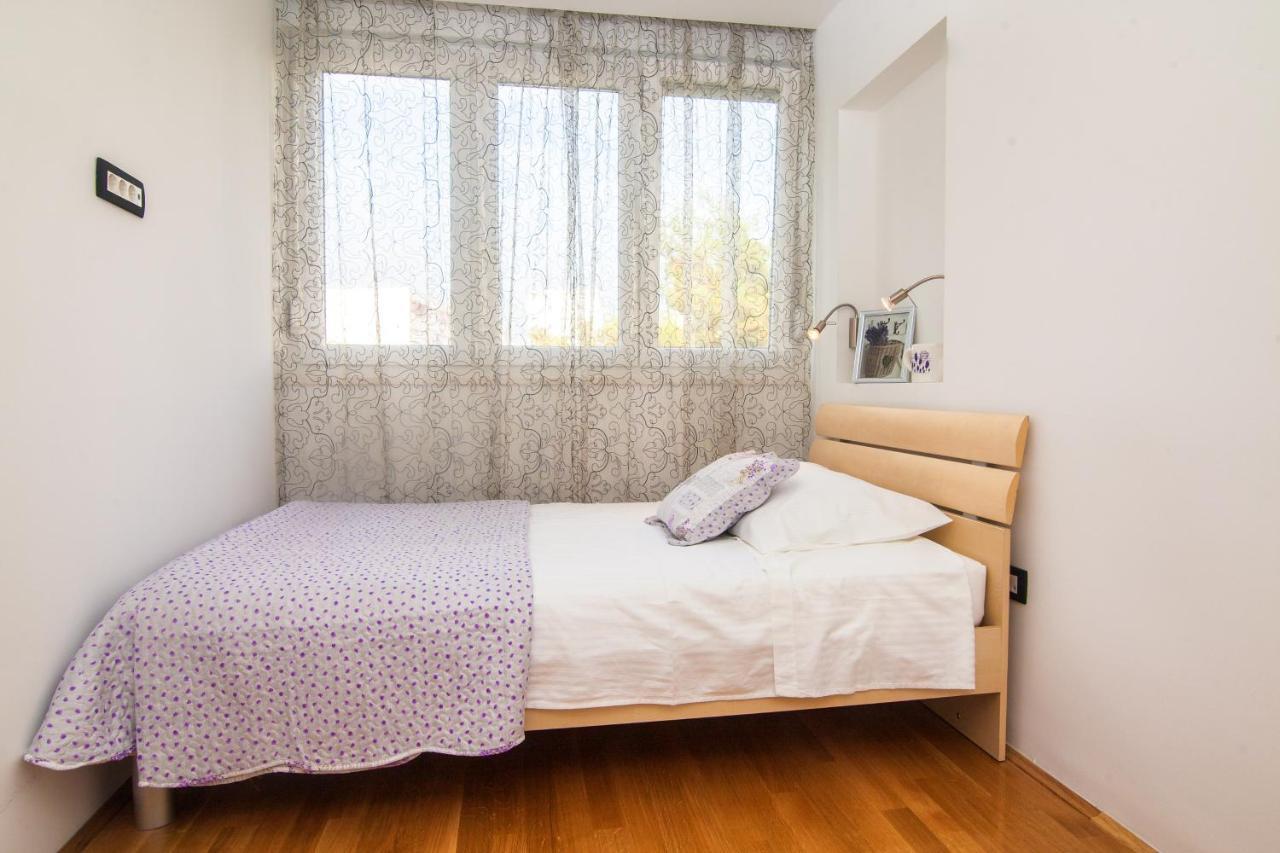 Apartment Zoi Spalato Esterno foto