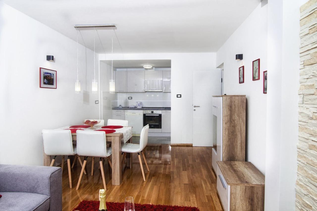 Apartment Zoi Spalato Esterno foto
