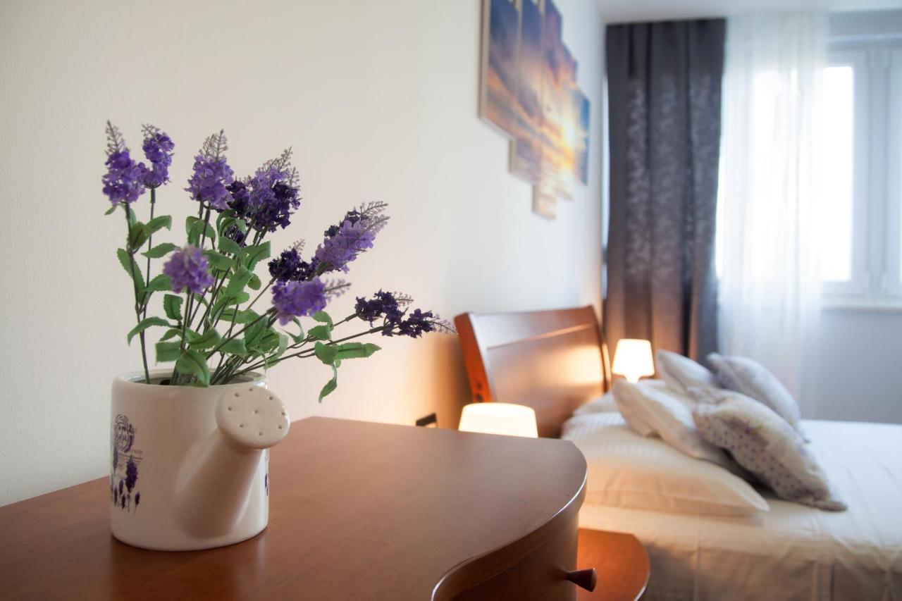 Apartment Zoi Spalato Esterno foto